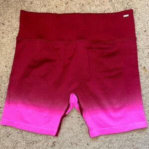 NWT PINK ACTIVE Victoria’s Secret ombré seamless bike short